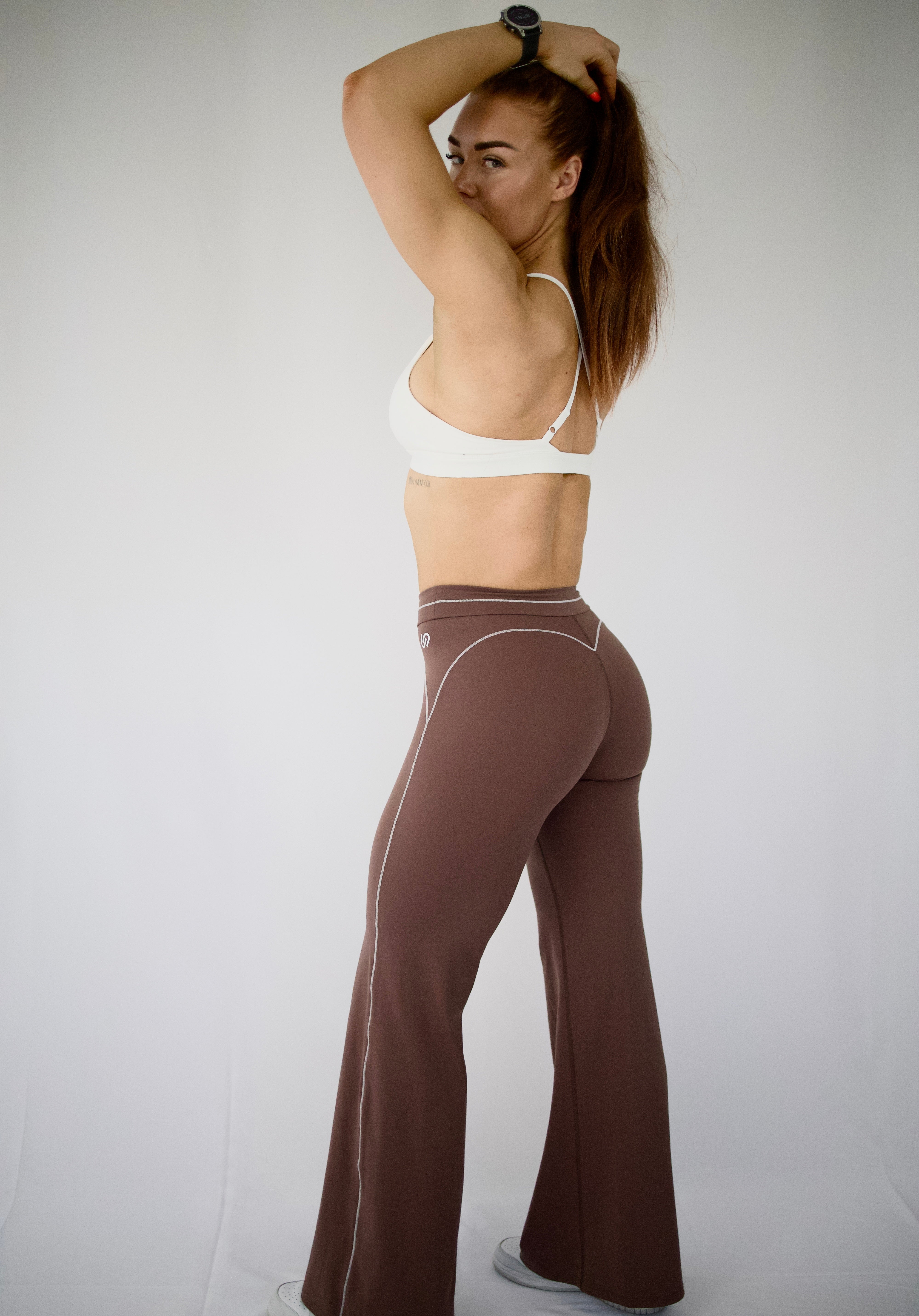 Glute contour flared pants