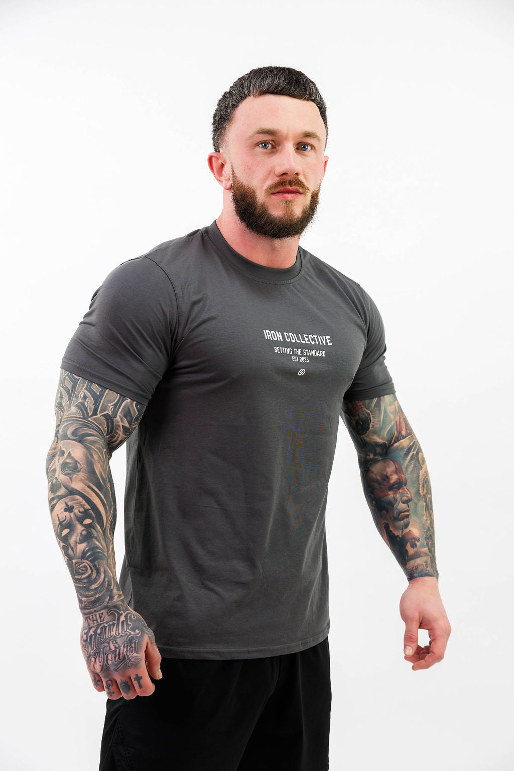 Men’s muscle fit training top