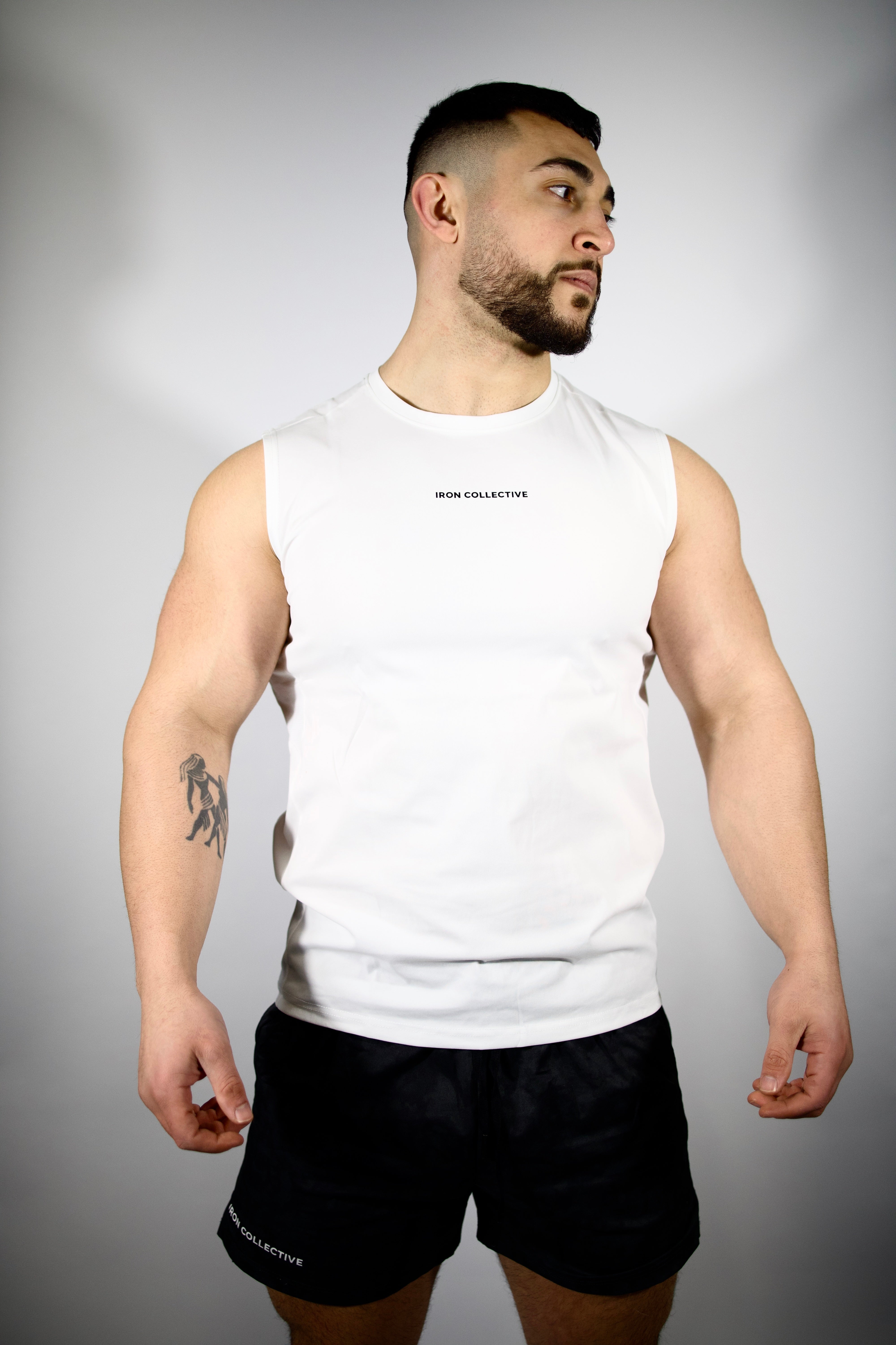 Muscle fit quick dry vest